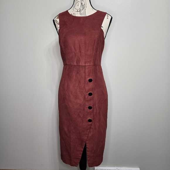 Forever 21 Dresses & Skirts - Forever 21 Burgundy Midi Dress with Button Detail
